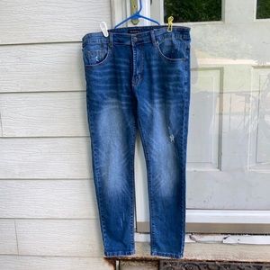 Aéropostale Super Skinny Distressed Jeans